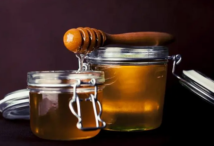 如何辨别市场上的假蜂蜜？